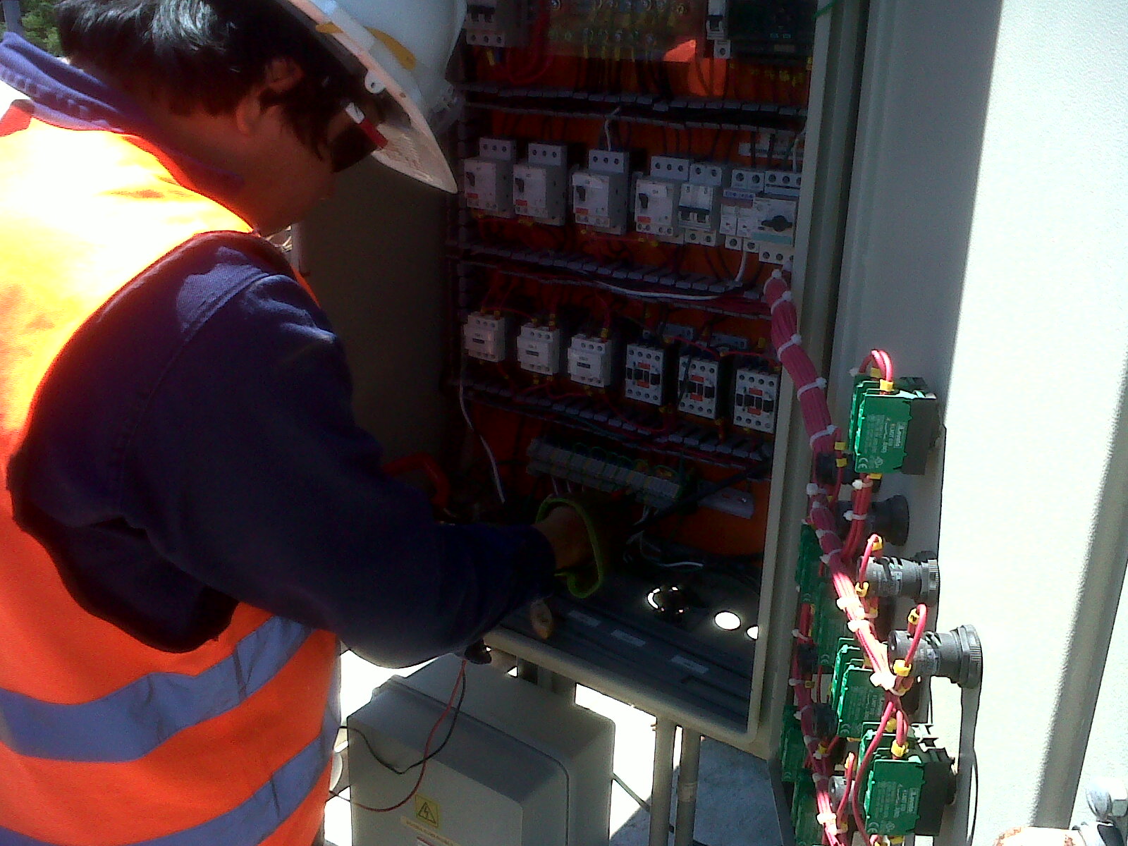 servicio_mant_tableros_electricos